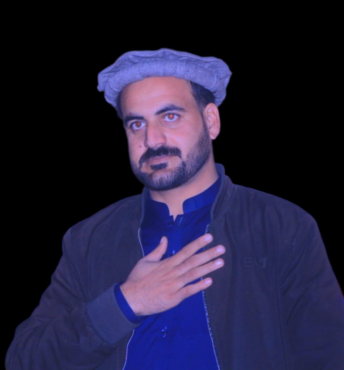 MudassirAbbbass's tweet photo. میں کبھی نہیں چاہتا تھا کہ میری طلب کی جائے لیکن یا خدا ! 
میں بس خواہش کرتا تھا کہ کوئی دیر تک وہاں رکا رہے اور یہ دیکھتا رہے کہ کیا میں جا چکا ہوں ...

جین پال سارتر https://t.co/yaU16NRAdm