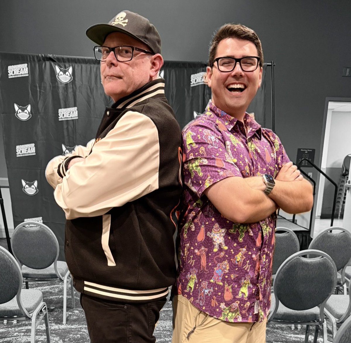 kevinHeimbach13's tweet photo. "By The Pricking Of My Thumbz, Something Wicked This Way Comez!! @john_murdy https://t.co/1EeNtY3V7L
