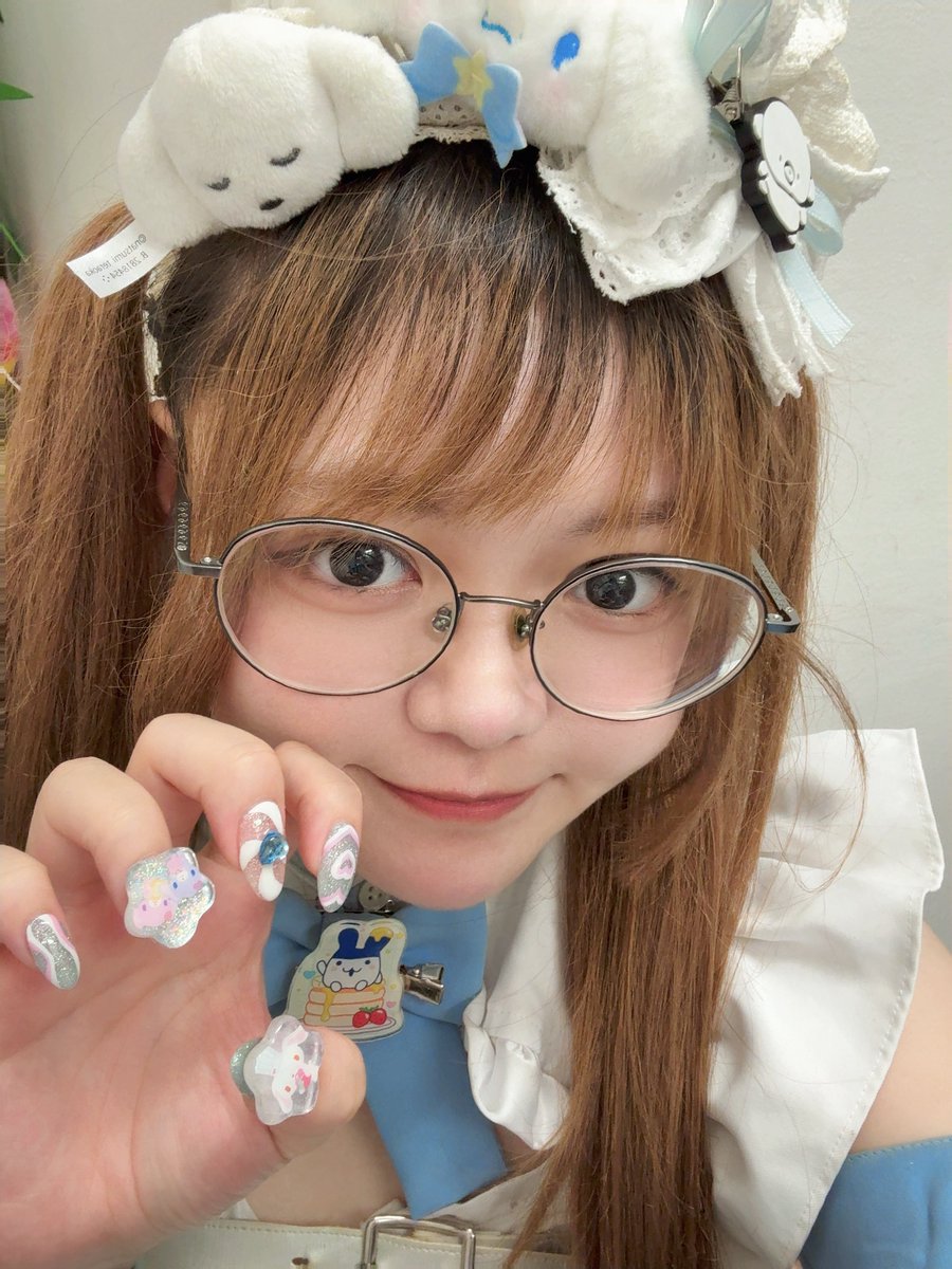 fuwachi_blueegg's tweet photo. 昨日のおきゅおわ🐶昨日は久しぶり会えたご主人様やはじめましてのご主人様、海外からのご主人様お嬢様色んな人に会えてはぴでした>⩊<🤍
次回❕12日15時から前半最後らしい🥲 https://t.co/0CXHVaHdjD