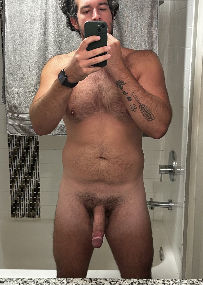 jacksonthick94's tweet photo. #SundaySoftie https://t.co/OFQWxwfaqI