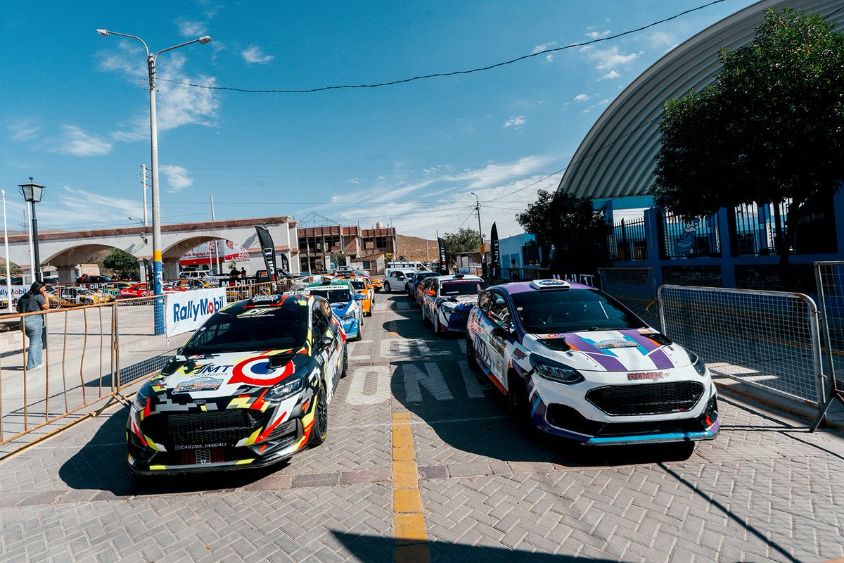 ConDonSocial's tweet photo. 🗻🏎️🦾 Arequipa vibró con su Rally
Huancaíno Eduardo Castro Yangali y Rubén García, en el Ford Fiesta Rally3 de su hermano Carlos, se quedó con el Premio Ciudad de Arequipa
🗞️Leer 👉🏽https://t.co/8xQ93QukuM
📸Fotos Difusión https://t.co/KkamOJTR0G