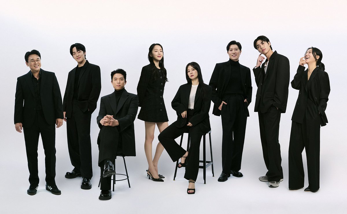 KKHCNL's tweet photo. Artis-artis hebat di naungan Management Seesun

- Kim Inkwon
- Kim Junghyun
- Ahn Seongjae
- Shin Hyesun
- Kim Hyunjoo
- Park Heesoon
- Cha Chunghwa
- Lee Sun

Good luck Hyunjae buat semua project solonya😍💕 https://t.co/zmDR50bGg9