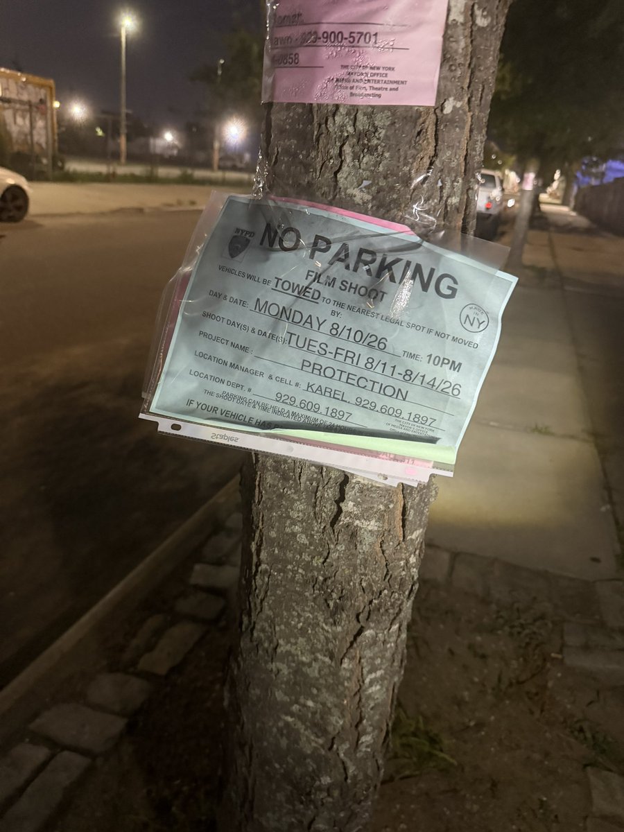 iSeenThatToo's tweet photo. @olv protection down monitor st just off greenpoint ave. https://t.co/moLHFezzbY