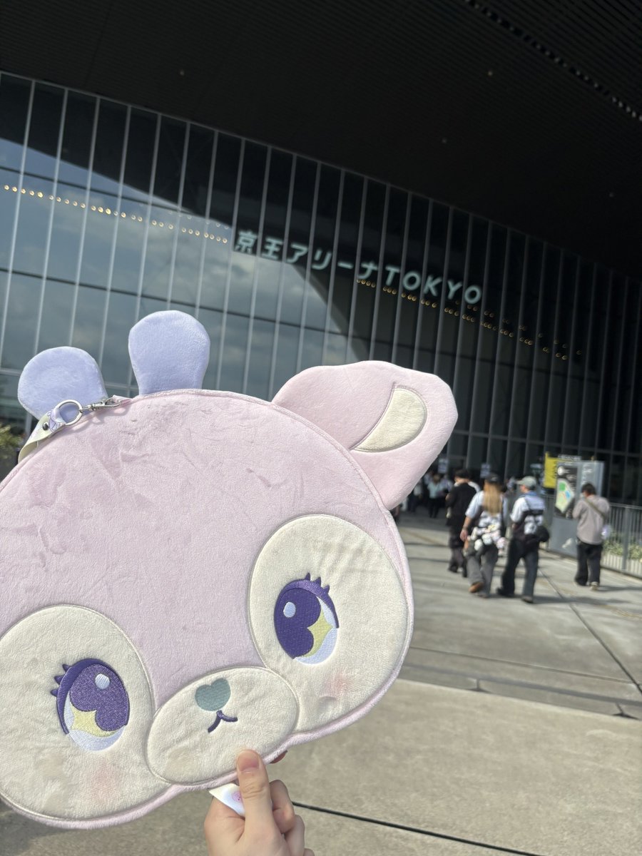 ozakpoplov's tweet photo. 2026 0806
NMIXX
NMIXX 1ST WORLD TOUR
 <EPISODE 1: ZERO FRONTIER> IN JAPAN

O.O(原曲ver.)から始まって、今までの公演であんまり聞かない曲も多くて神セトリでした！
Heavy Serenadeやっぱりいい曲😭
日本語たくさん覚えてきてくれて感動🥹

最高!NMIXXありがThanks!!

NMIXX 사랑!감사합니다!! https://t.co/ikALxrKvXn