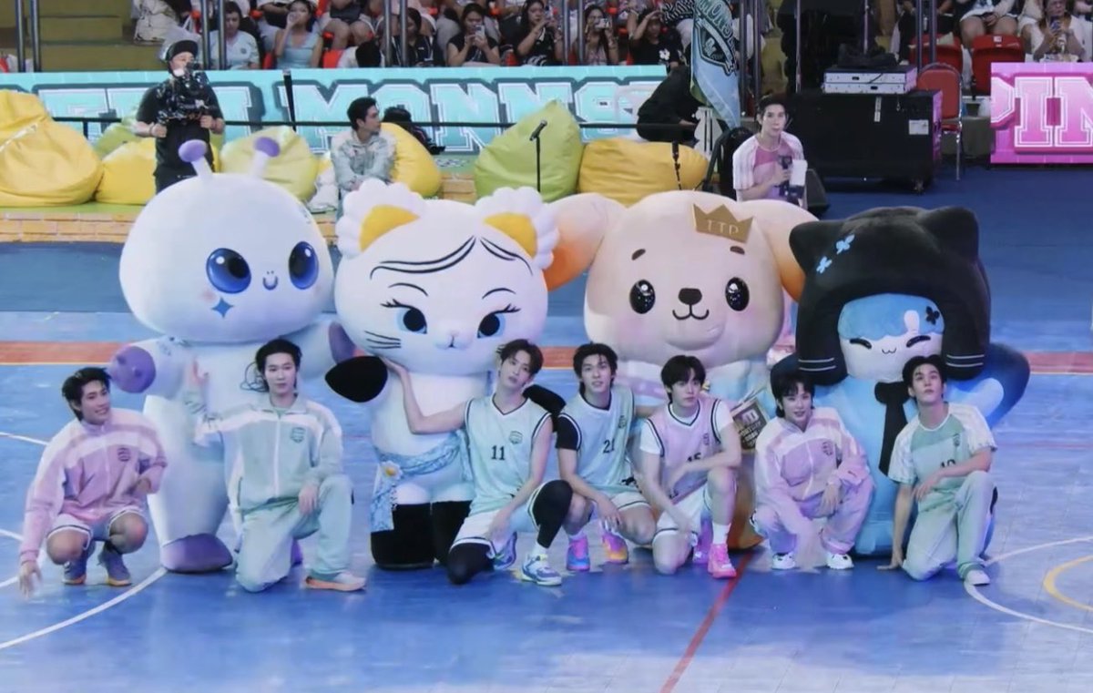 PimmyWang's tweet photo. DEXX  FAMILY  🌌 

#DMDSportsDay2026
#DEXXth https://t.co/5LkECMgKdw