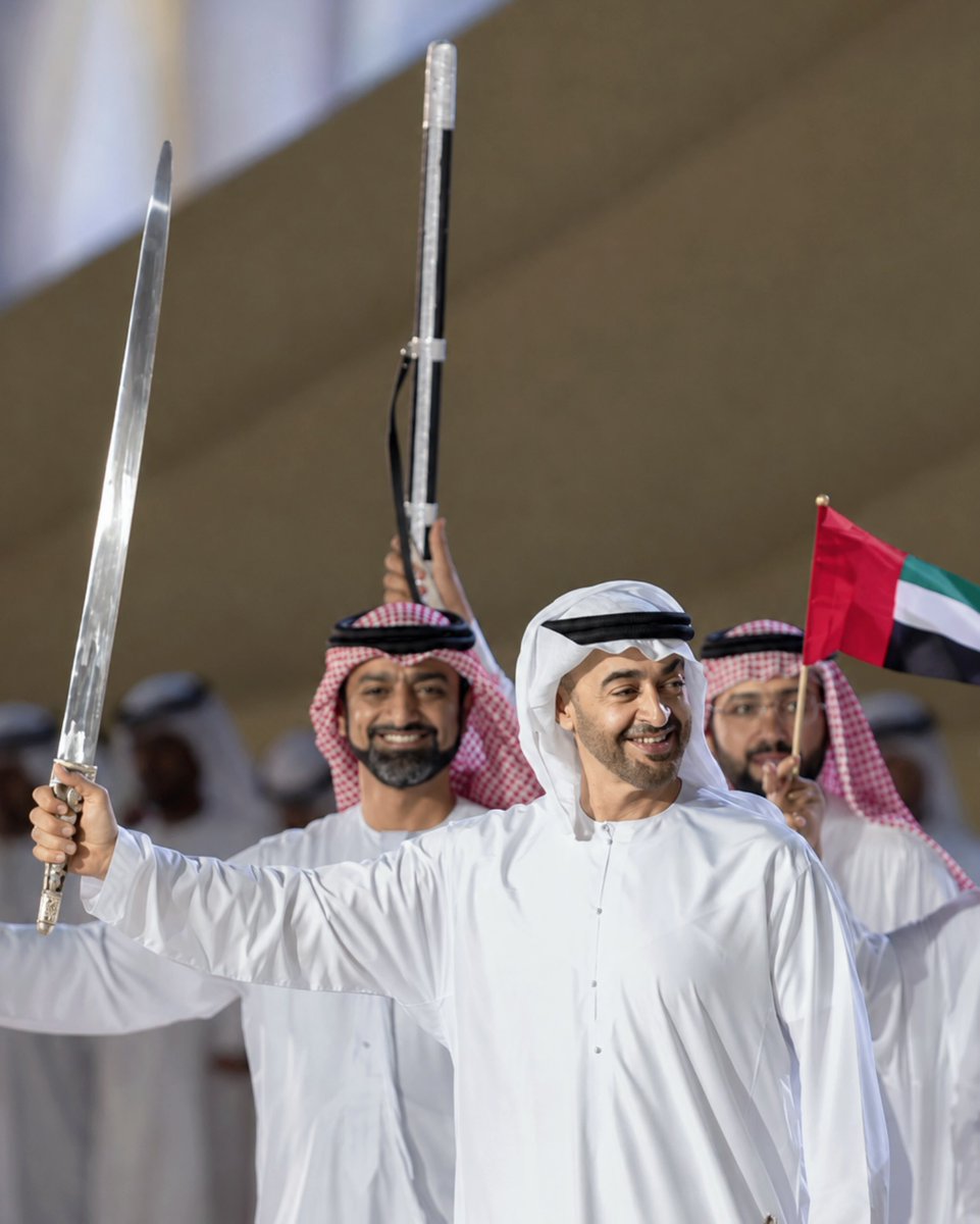_hhmbz1's tweet photo. - ادعوا له في صلاتكم و قيامكم و في جهركم و سركم .. 

اللهم بارك واحفظ رئيس دولتنا وولي أمرنا سيدي صاحب السمو الشيخ #محمد_بن_زايد، واحطه بالعناية والتأييد والتسديد ووفقه للحق والخير والقول الرشيد، واجعله يالله ذخراً للبلاد والعباد، اللهم بارك له في دينه وعمره ورزقه وعافيته، وإجعله موفقاً ومسدداً ومباركاً أينما كان. 

#hhmbz1 🇦🇪