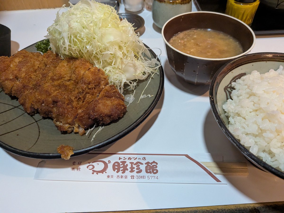 morisoba1979's tweet photo. 超久々に豚珍館来れた!!腹千切れるまで堪能しましたわ https://t.co/oHJjbu7o3Z