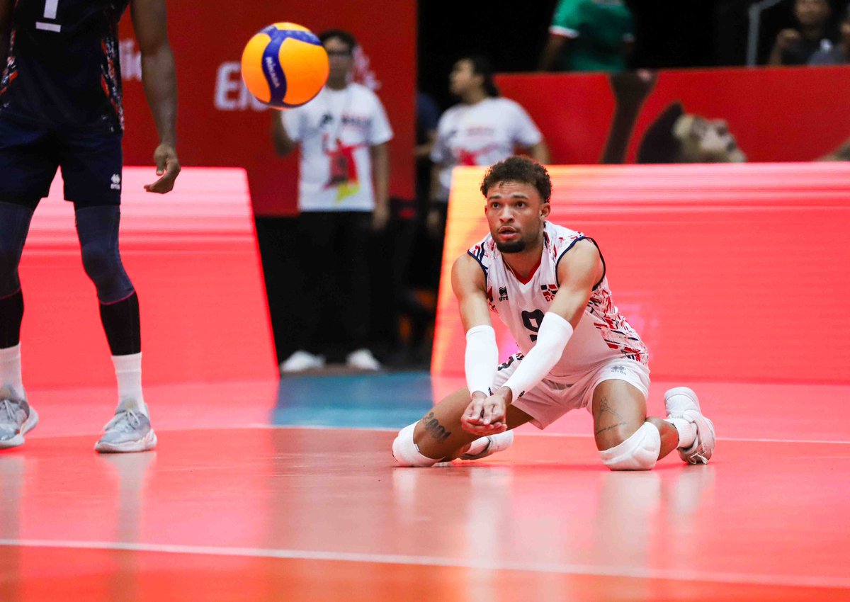 Norceca_Info's tweet photo. Dominican Republic 🇩🇴 Opened the Men's Pan American Cup with a thriller Win over Cuba 🇨🇺 

DOM 🇩🇴 3-2 🇨🇺 CUB (25-20, 24-26, 15-25, 25-23, 15-9)

🔝 Scorers
Daniel Martinez (30) 🇨🇺 27pts
Yusniel Gonzalez (16) 🇨🇺 17pts
Henry Tapia (1) 🇩🇴 15pts
Alexis Cruz (19) 🇩🇴 14pts https://t.co/ga9rTAC4hA