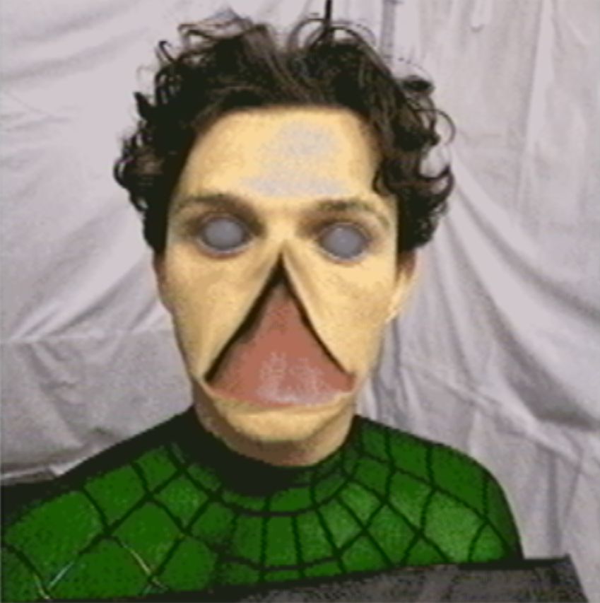 VoxyDisks's tweet photo. Tom Holland on set of ‘PETSCOP’. https://t.co/u8Bwon0t2M