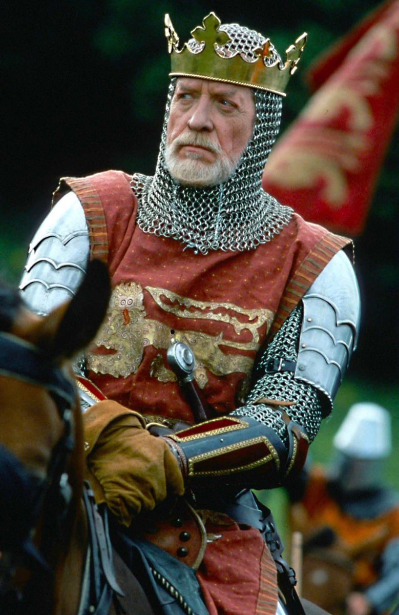 LeandroMuquito's tweet photo. Cota Malha da Rhaenyra lembrou o Eduardo I, da Inglaterra, martelo dos escoceses. Bora Rhaenyra seja cruel e o martelo dos verdes https://t.co/9YPDTxl1VJ