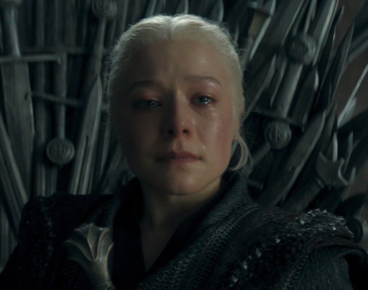 Targ_Nation's tweet photo. and TRUST emma d'arcy this is the season you shall win your emmy https://t.co/yWdx5jdU6A