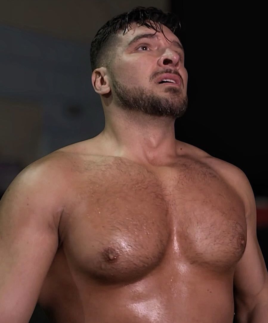 PXRVORC's tweet photo. //Thinking of flipping and having him be the fc https://t.co/IuCqhSyFgX