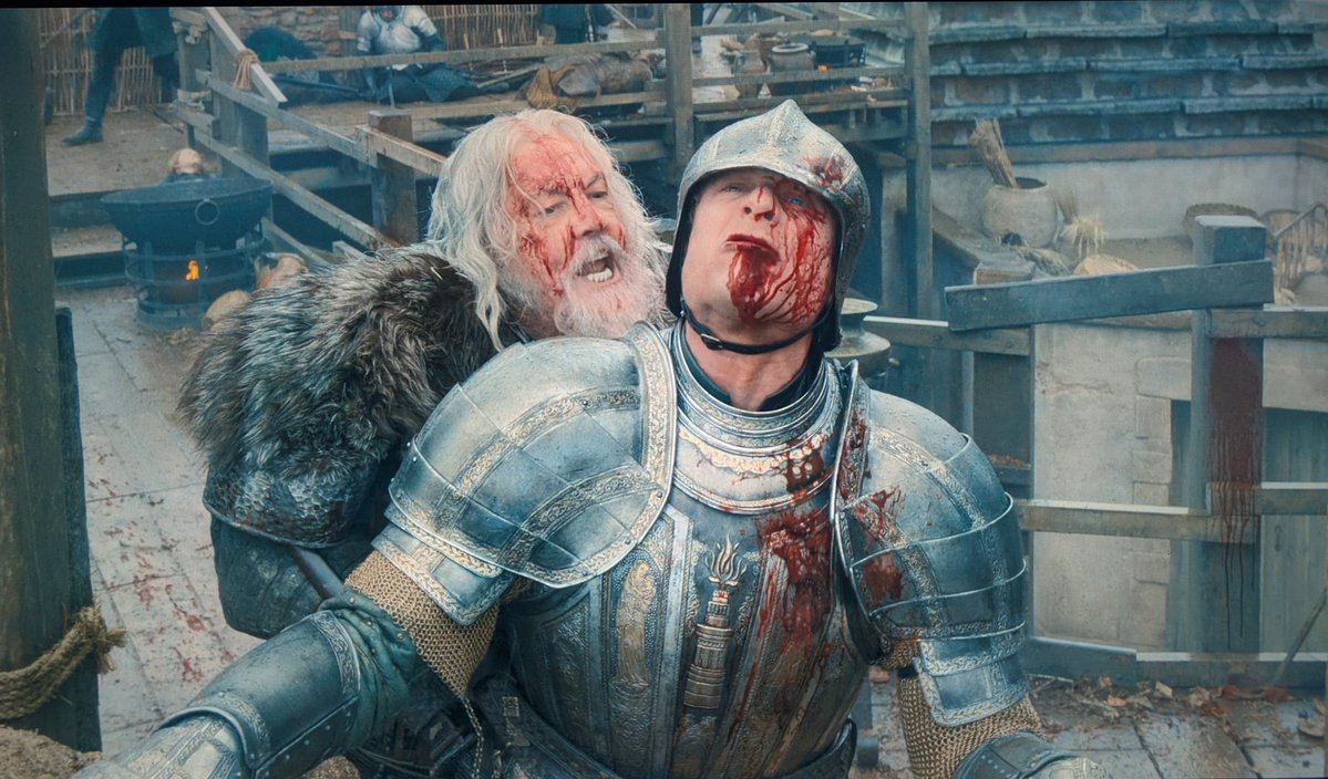 DreamSlayer13's tweet photo. Le partieron la boca, vomitó, le metieron una espada por el ano y luego lo quemaron, la muerte que merecia Joffrey se la dieron a Ormund https://t.co/jMYnVfSbBi