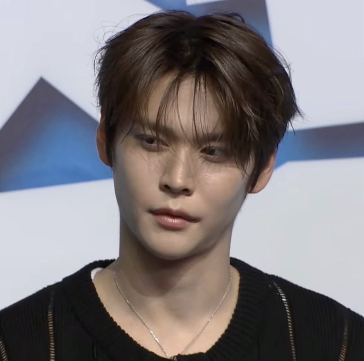 mengseoki's tweet photo. face of the century https://t.co/3seiDYD91s
