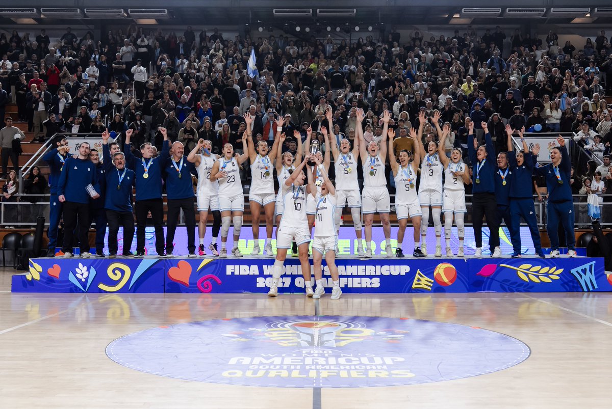 cabboficial's tweet photo. 🏆 ¡𝐂𝐀𝐌𝐏𝐄𝐎𝐍𝐀𝐒 𝐒𝐔𝐃𝐀𝐌𝐄𝐑𝐈𝐂𝐀𝐍𝐀𝐒!

GRACIAS SELECCIÓN 🩵 https://t.co/Q2pJyoJK5q