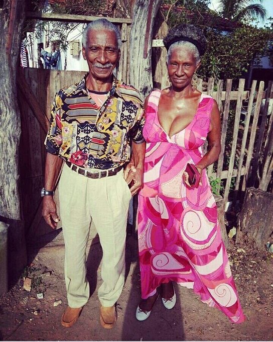 blacktwiterthrd's tweet photo. Aging together✨>>> https://t.co/0n8mKMoMvY