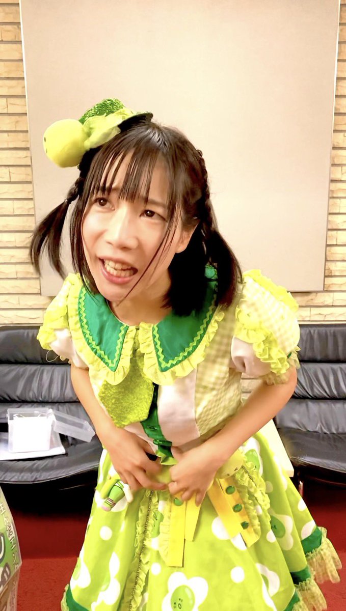 ImamatsuT72192's tweet photo. ずんださんたまに変なポーズをするのがお好き🤣
あとは表情の変化が大きいので、特典の動画を見返すと面白いです笑
動画をたまに購入するのもありですね🤣

ここにのせた以外にもなかなかの表情になってる瞬間もあって、目の向きと口の形が…🤣という感じでした🙄
これも魅力なんでしょうね…👀

今日はいつ走りにいくか😅
朝起きるの遅かったからダラダラ🫠