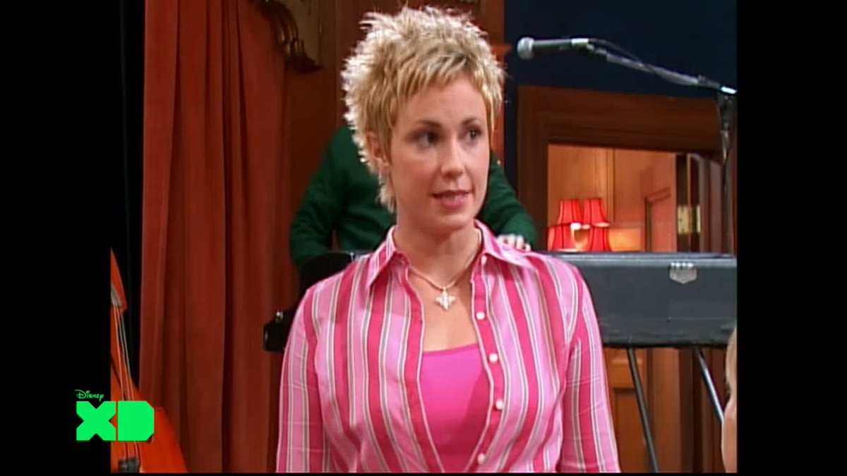 mychiller's tweet photo. Disney XD airing "The Suite Life of Zack and Cody" and in correct 4:3.
Even Stevens - Stretch-o-vision
Wizards of Waverly Place- Correct 4:3
That's So Raven- Stretch O vision
Lizzie McGuire- correct 4:3
Hannah Montana - Stretch O Vision
Kim Possible- Correct 16:9 #tvsnaps https://t.co/yKsY2TzP93