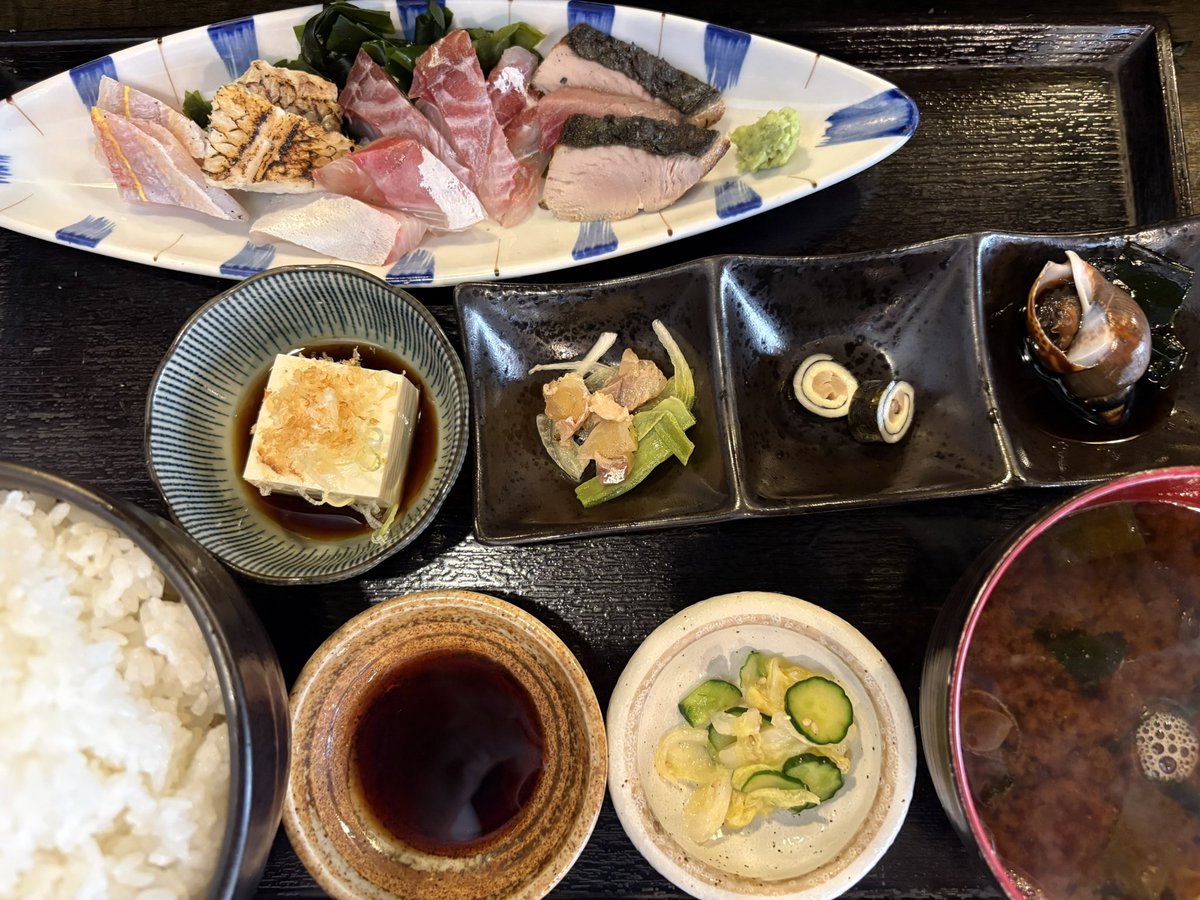 Lord_Teak's tweet photo. #左から
いとよりだい
ちだいあぶり
かんぱち
こしょうだい
かつお https://t.co/9CMmohKWdg