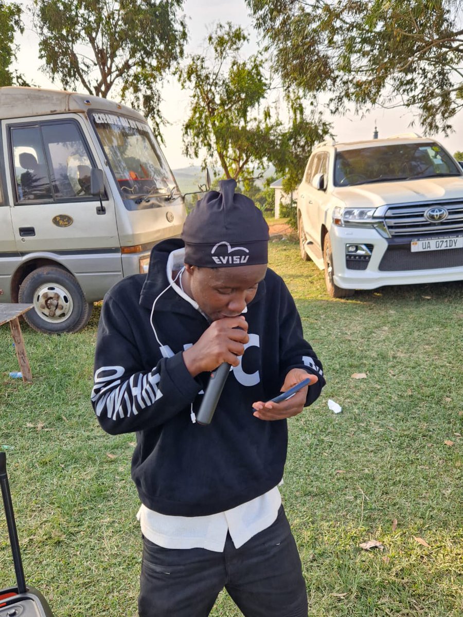 ChaosSc19's tweet photo. Good morning fam
Have a lovely week ahead
@Gombenians @followgombess https://t.co/ma6cfIyA1U
