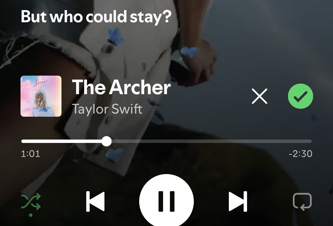 ro6sies's tweet photo. “estoy en mi lover era”

la lover era en cuestión: https://t.co/NIRN97TocM