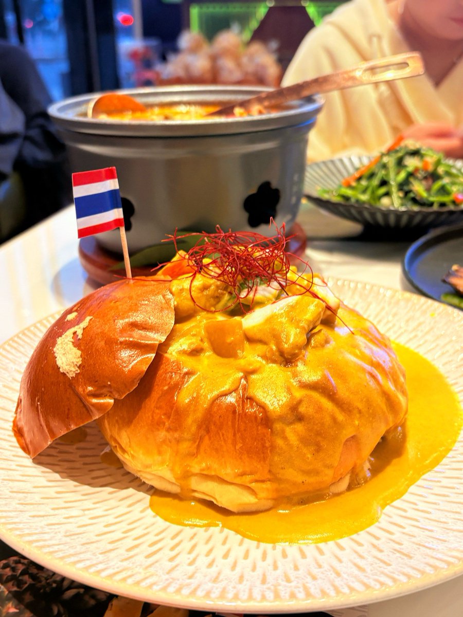 ebrahim21_e's tweet photo. Craving a bold flavor adventure Our spicy Thai green curry with tender chicken and fragrant jasmine rice hits different tonight—every bite’s a vibrant taste of Bangkok’s street food! https://t.co/swMcxA2lqQ
