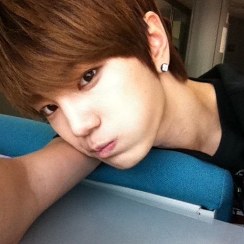 woogyu060910's tweet photo. https://t.co/85u1pj6NpL