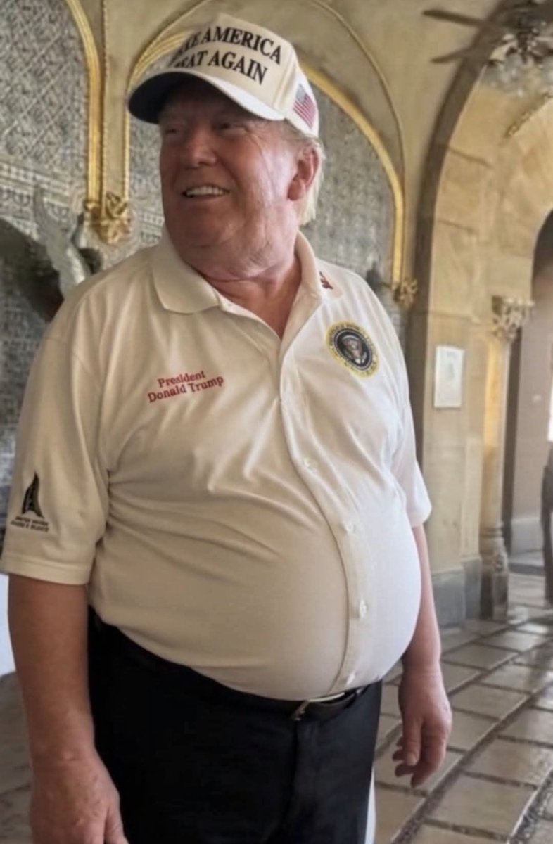 mjfree's tweet photo. Caption Contest! https://t.co/6JuLTbShDA