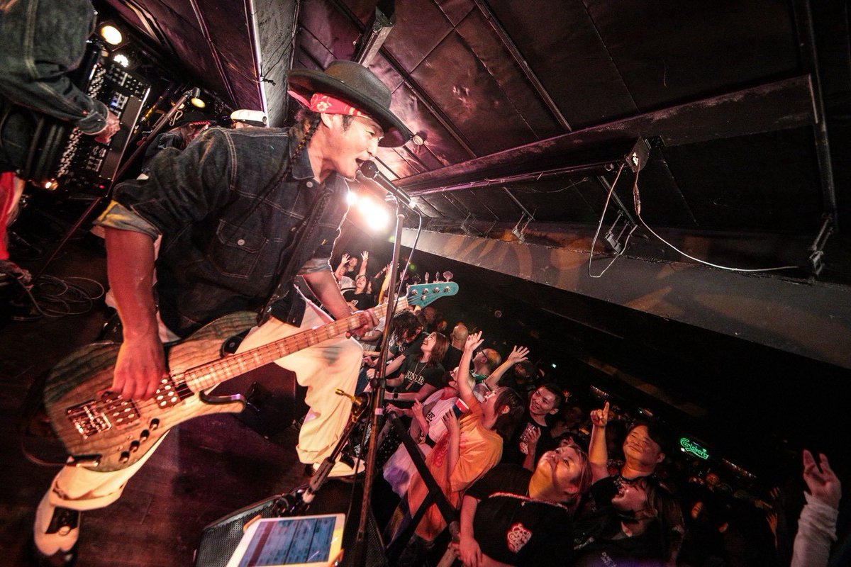 THE_CHERRYCOKES's tweet photo. 2026/08/09 渋谷GARRET
"NO REGRETS" 
📸3️⃣

【Next gig】
08/22八食サマーフリーライブ2026

More info👇
🎫https://t.co/qJVJrTEH11
🏠 https://t.co/XS3vBCRU7Z
👕 https://t.co/BcIy1BtANQ

photo by watanabe"KOOL"syo
@85ride_kool 

#チェリコ
#チェリーコークス
#thecherrycokes https://t.co/TgDIKcDUbm