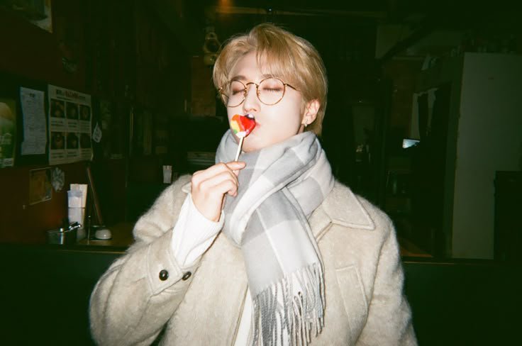 marsunggie's tweet photo. ♡︎ ⠀﹒ busco mutis  　಄
 ⠀  ⋆. 𐙚 ˚      #staytwt #kpoptwt !    𑁤 ִ   
         #promotwt   ៶៶  #stantwt 
ㅤ₊⊹  prio  ;  skz  - illit - le sserafim ㅤ࣪   ♪
   🇦🇷   she    |  dni  :  nsfw,  gore ,  etc
                 ♡ +  ↻ = mutis 4ever !! https://t.co/NRL3ADw6AC