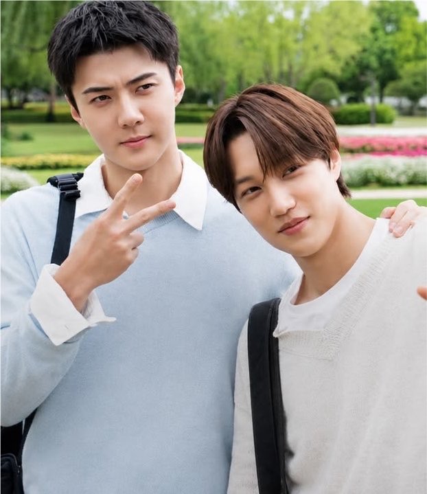 9488LS's tweet photo. "how is he?"                      "he's still with me" https://t.co/2XcUYHfTaq
