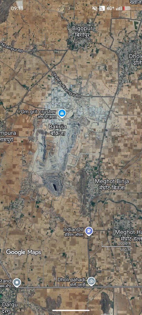 GRaoshab's tweet photo. @VikramAheer739 Condition of aravali range in charkhi dadri and Narnaul area 
And recently Modi government BJP give New area for mining alloted in Mahendergarh 
Recent times mining increase https://t.co/uIxUdahgS6