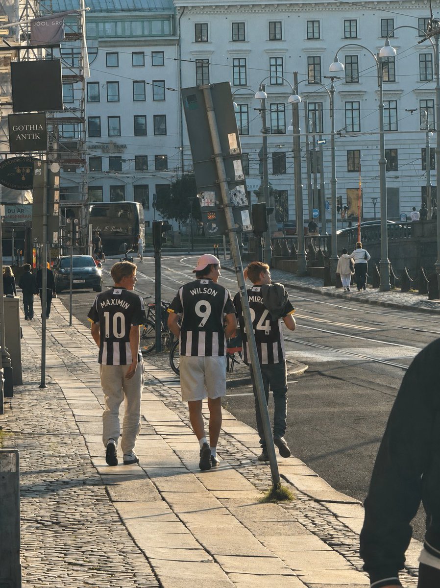 ShaneoNUFC's tweet photo. This is the best thing I’ve ever seen #NUFC https://t.co/WQfN6pKVgH