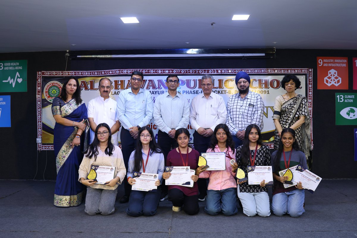 BBPSMV's tweet photo. We were honoured to welcome Sh. Karanjeet Vadodaria, District Magistrate, East Delhi, as the Chief Guest, whose inspiring presence added to the significance of the occasion. https://t.co/HRt0mtzGHV