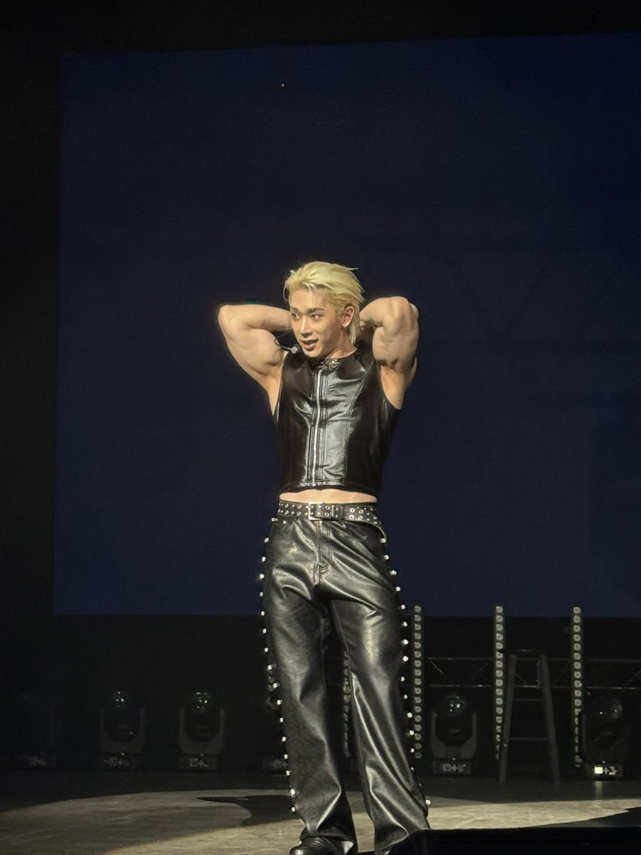 IWantMoreLife's tweet photo. I love him. Like a lot. And that’s ok. 

@official__wonho #Wonho #Wenee https://t.co/VRG75Wjr4e