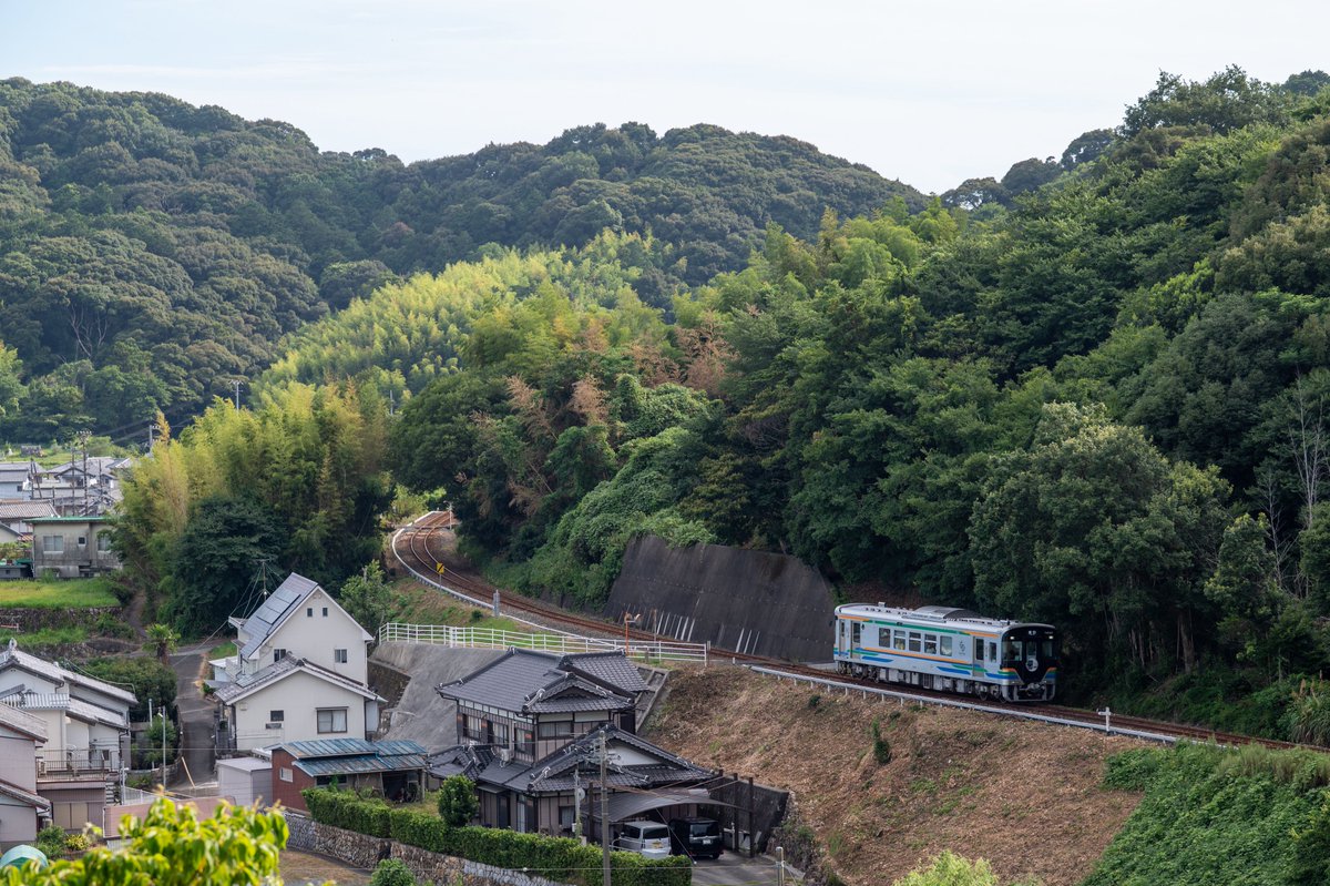 TYKS_fwr_282's tweet photo. 天竜浜名湖鉄道
THG100形で巡る 天浜線満喫ツアー
貸切列車

THG100形初の貸切列車でしたまたHMも初装着となりました https://t.co/LBAEibyJUK