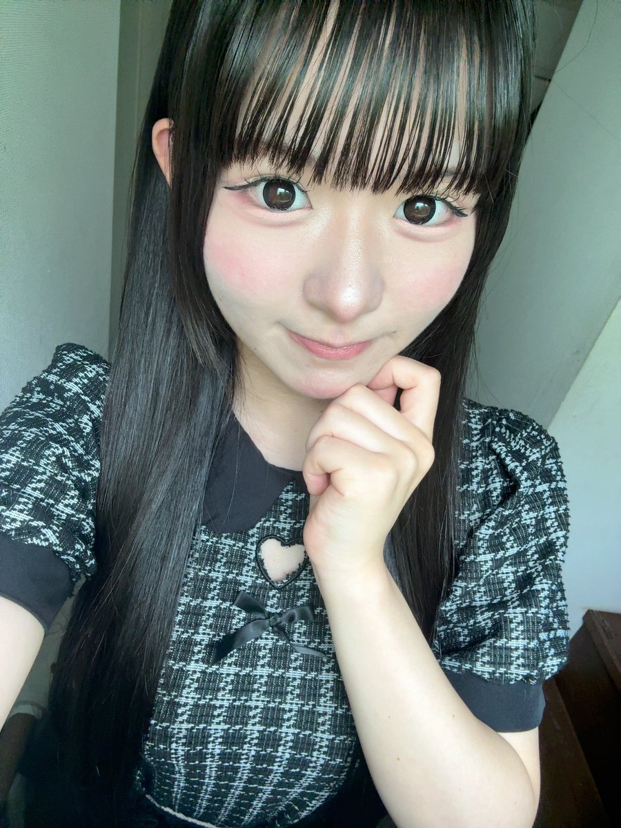 FW2111Japan's tweet photo. 本日8/10は #ハートの日
ハート♡のアクセサリーが
とってもよく似合う　#嶋村愛可 さん
歌も上手でアイドル女優の彼女は
めちゃフレンドリーでファンサ最高！
話をすると時間を忘れる楽しさですよ！
毎日配信しているのでぜひ✨
@Heartaika_boso  #BOSO娘
#東京海月　#可愛い愛可 https://t.co/DiihRMPDHu