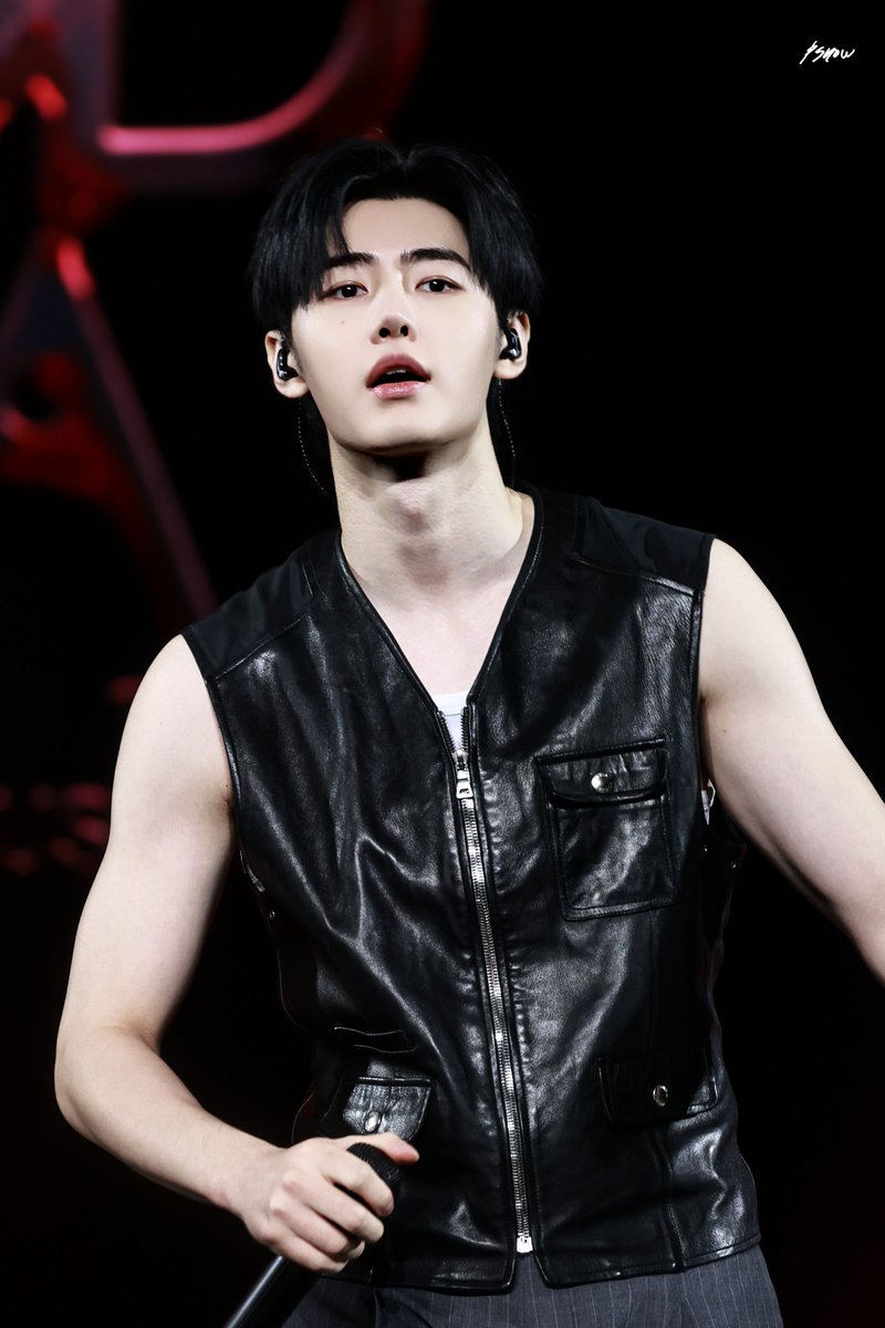 psnow1208's tweet photo. 260809      

#ENHYPEN #SUNGHOON 
#엔하이픈 #성훈 #ソンフン 
#BLOODSAGA_IN_BUSAN #EN_WORLDTOUR_BLOODSAGA https://t.co/vsQGmXv7UH