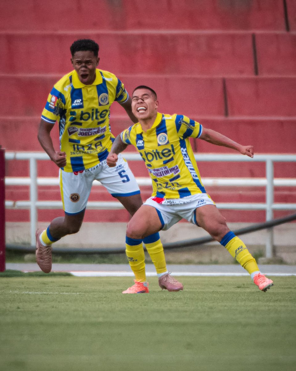 ConDonSocial's tweet photo. 🔥⚽️🥅 Los grandes se neutralizaron
Deportivo Garcilaso tomó la punta del Clausura aprovechando los empates de Universitario de Deportes, Alianza Lima, Sport Boys y Sporting Cristal
🗞️Leer 👉🏾https://t.co/Wph6MS8ocA
📸Fotos Difusión https://t.co/gYxps6IPxP