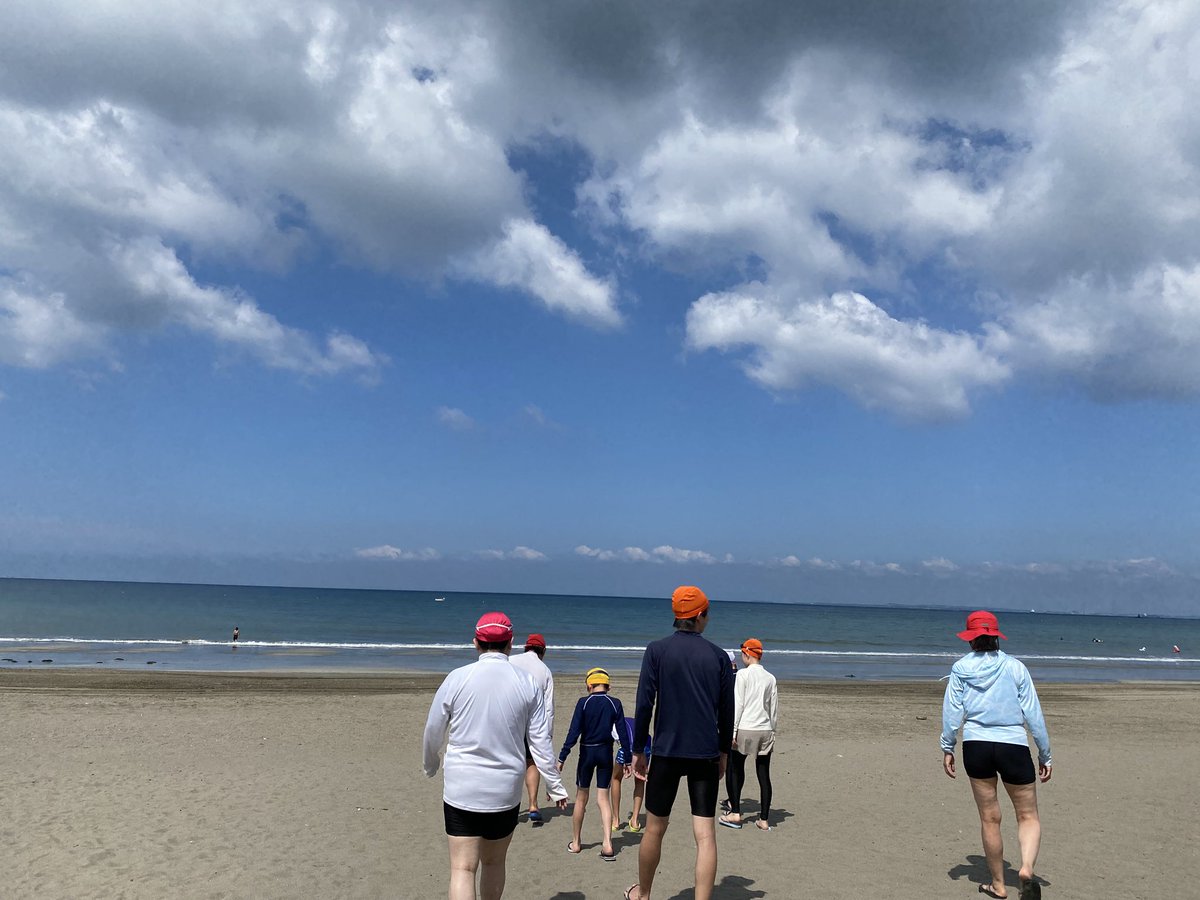 jsf_chiyoda's tweet photo. 3日目の全体訓練の結索訓練‼️その後水泳訓練‼️水泳の写真が無いのは、一緒に入水してたのでご勘弁を！笑笑
水が綺麗でベタ凪で気持ちよかったよ！笑  #3日目  #全体訓練結索訓練  #ベタ凪  #水泳訓練 https://t.co/RJDxnoFqZD
