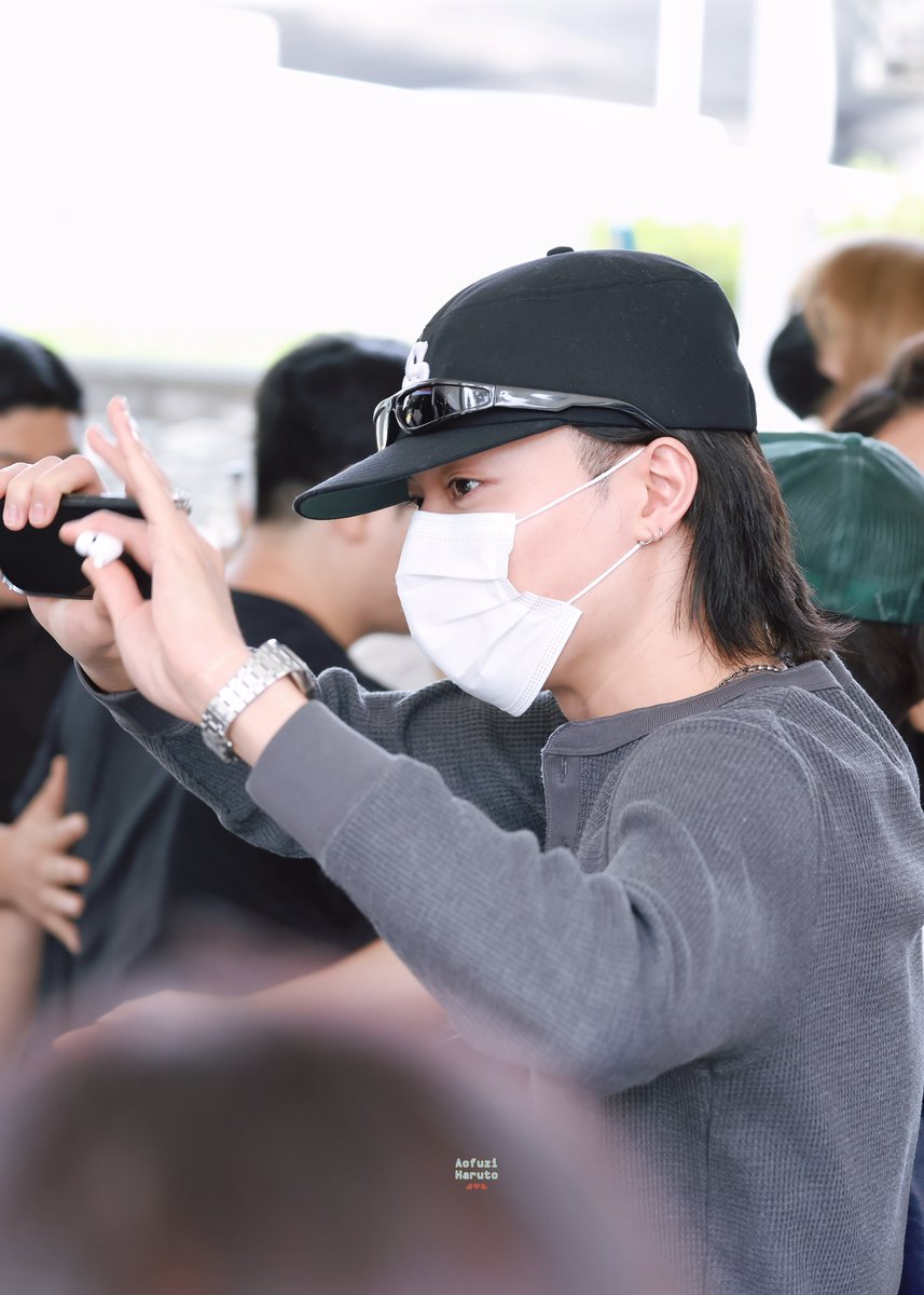 AOFUZI_HARUTO's tweet photo. 260810 ICN 🛬 
👐🏻👐🏻

#하루토  #HARUTO  #ハルト #渡辺温斗
#TREASURE   #트레저 https://t.co/Rgm6krixCN