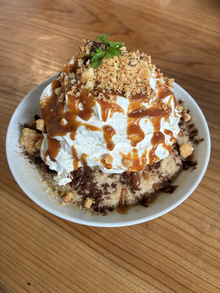 rizinggametv's tweet photo. 甥っ子達とヤマメ釣り来てかき氷🍧9連休最高😎 https://t.co/Wd8TXDWf8x