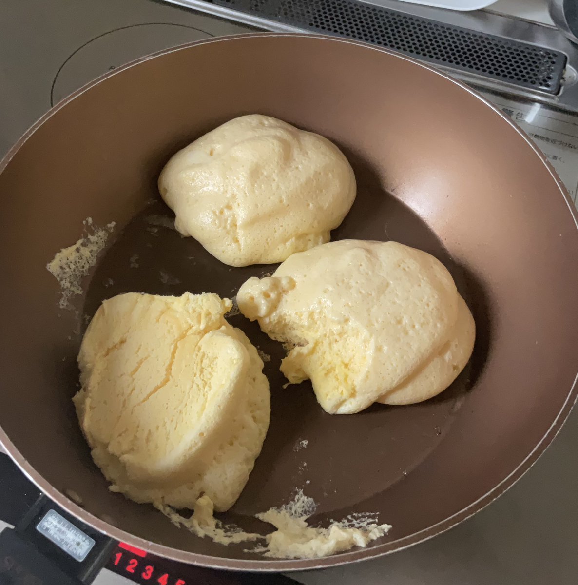 Yuyumin_00's tweet photo. スフレパンケーキを作りました🥞🍴(失敗) https://t.co/DCiT2evND8