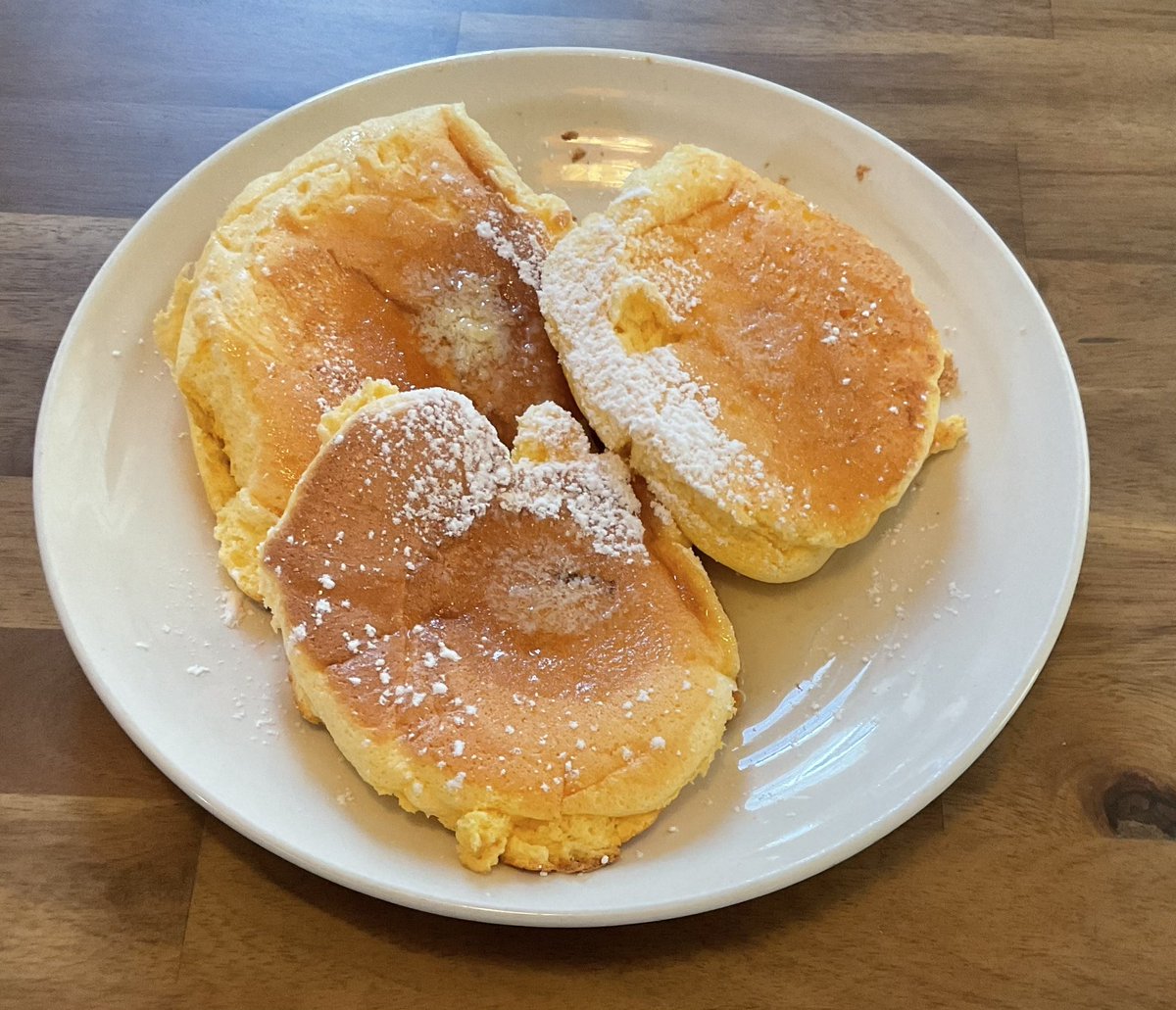 Yuyumin_00's tweet photo. スフレパンケーキを作りました🥞🍴(失敗) https://t.co/DCiT2evND8