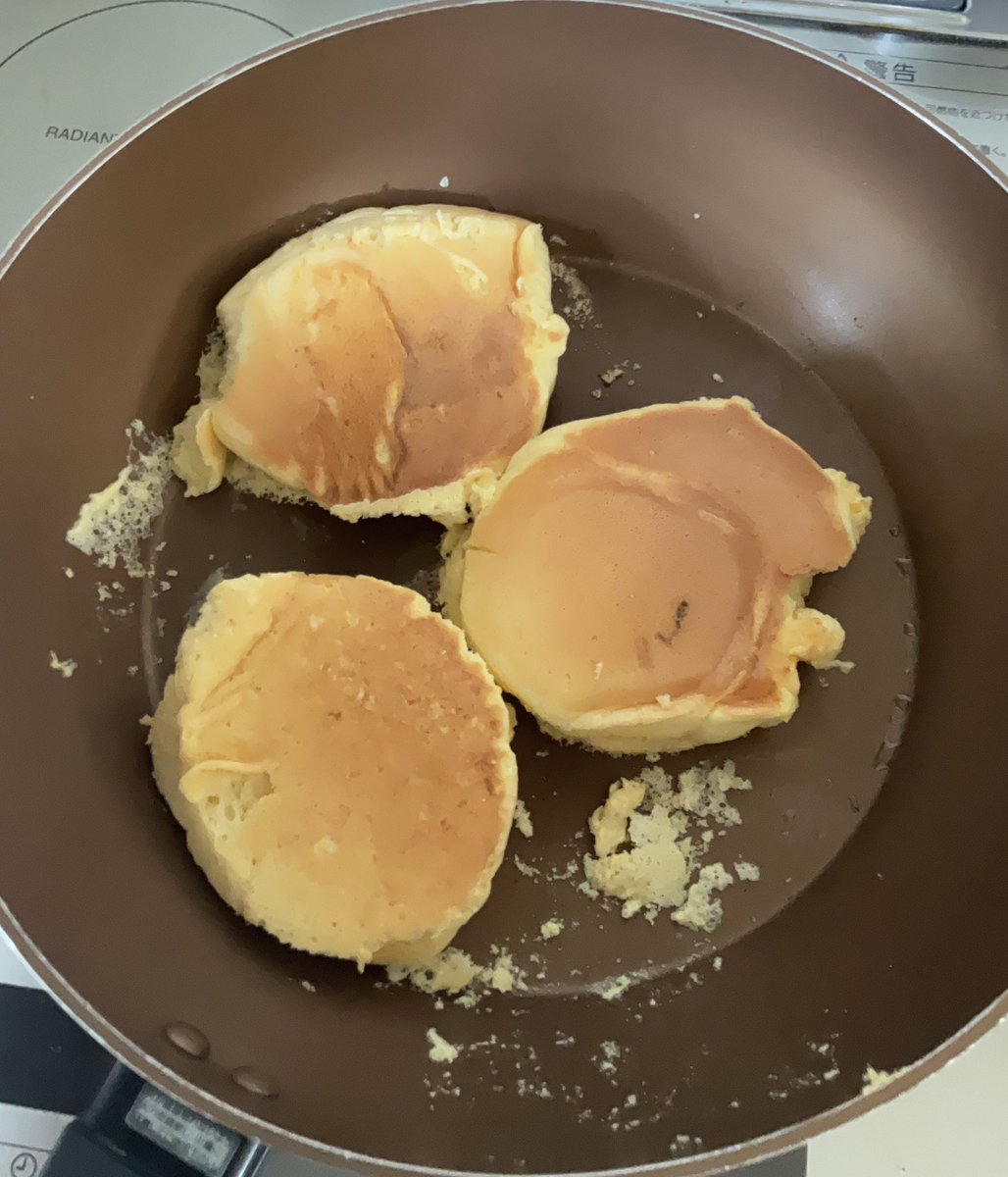 Yuyumin_00's tweet photo. スフレパンケーキを作りました🥞🍴(失敗) https://t.co/DCiT2evND8