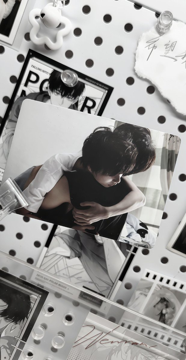 ofgaale's tweet photo. THIS CUTE PC OF AYDEN HUGGING ELIO MY GAWD 😩 https://t.co/RsNvok2ySw