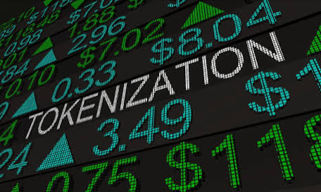 coinbureau's tweet photo. JUST IN: 🇺���� NYSE is building an onchain settlement platform for tokenized securities

NYSE President Lynn Martin said the exchange participated in DTC’s tokenization pilot in July and is exploring blockchain-based infrastructure to help bridge traditional finance with DeFi. https://t.co/8Y4vCbRlie