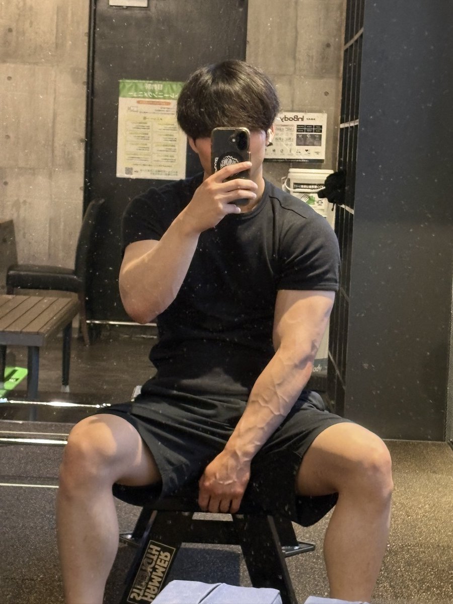 too_ssr's tweet photo. 誰か遊ぼ〜
#裏垢男子 #裏垢女子と繋がりたい #福岡
#北九州 #下関 #大分 https://t.co/CgNZw1O7is