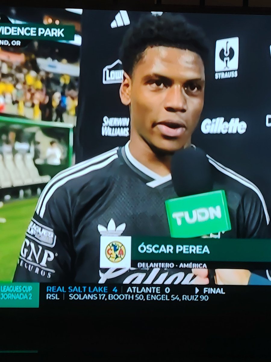 1916Aguila's tweet photo. "muy contento por el debut y por el gol"

"Me quedó la oportunidad y pude meterla"

"Estoy muy contento con el resultado y por el equipo"

"Sé la magnitud del equipo al que venía y esto no es nada para América"

"Desde mi llegada al Club América los compañeros me han llenado de amor"

"Almada dice que encare"

"Van saliendo muy bien las cosas con la adaptación"

Óscar Perea