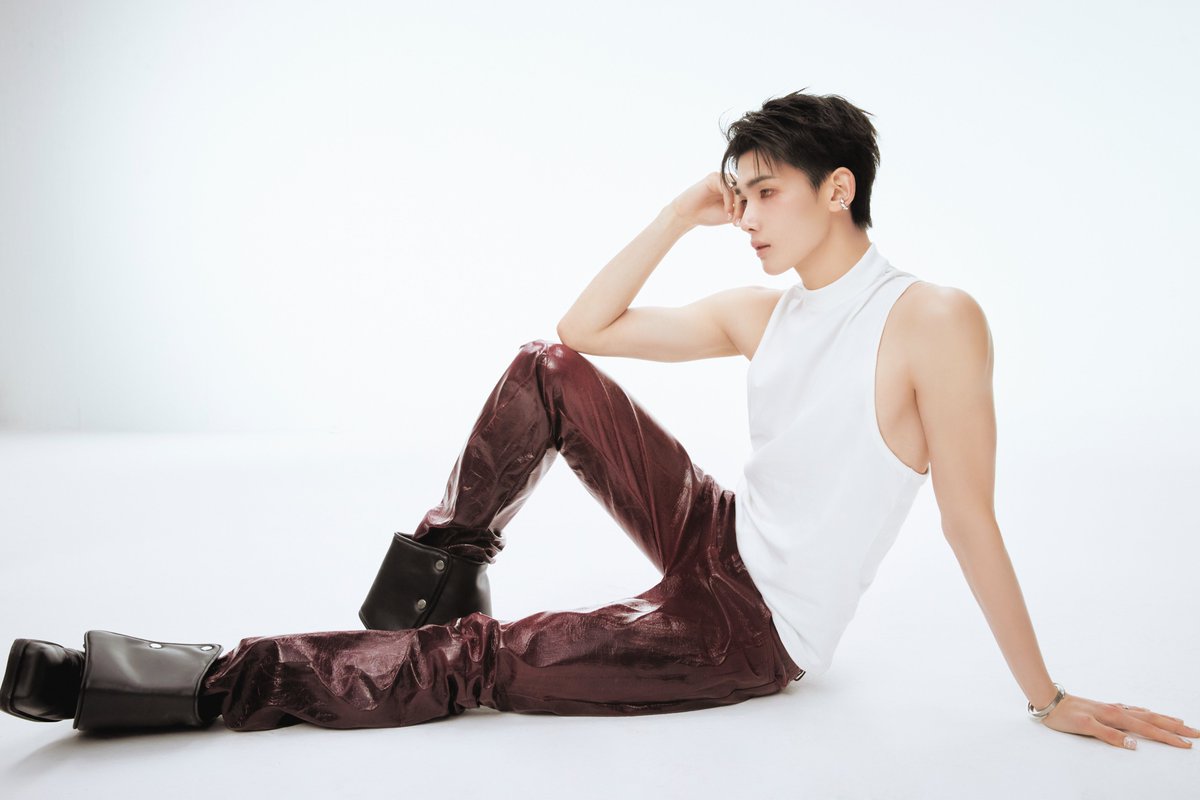 YX_LABELS's tweet photo. [&amp;TEAM]
KR 2nd Mini Album 'Mark on Me'
Concept Photo TAME ME ver. #1
#JO

2026.09.08 18:00(KST)

https://t.co/2B9syxHHut

#MarkonMe
#andTEAM #앤팀
#andTEAM_MarkonMe https://t.co/mpxihGhi5t